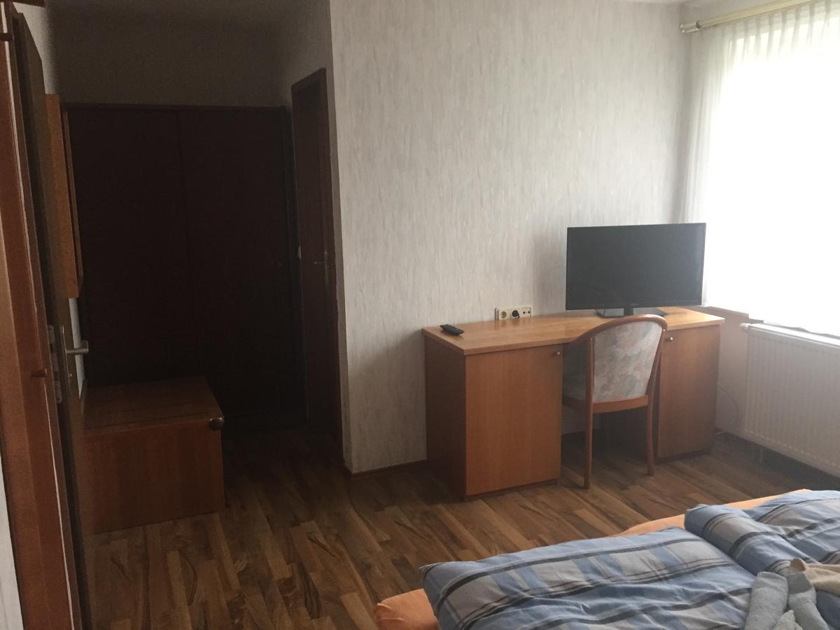 Hotel Restaurant Hohe Tanne Grossbreitenbach Exteriör bild